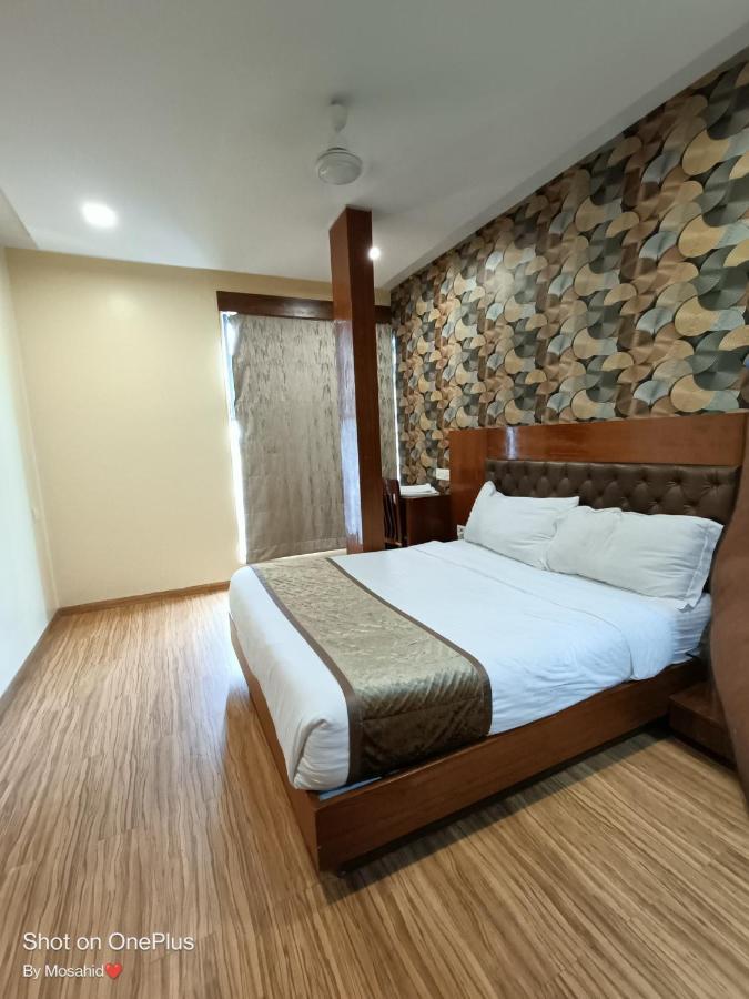 Hotel A Suites Мумбаи Экстерьер фото